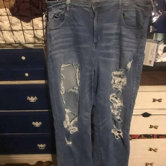 American Eagle Jeans Plus Size - Picture 3 of 5